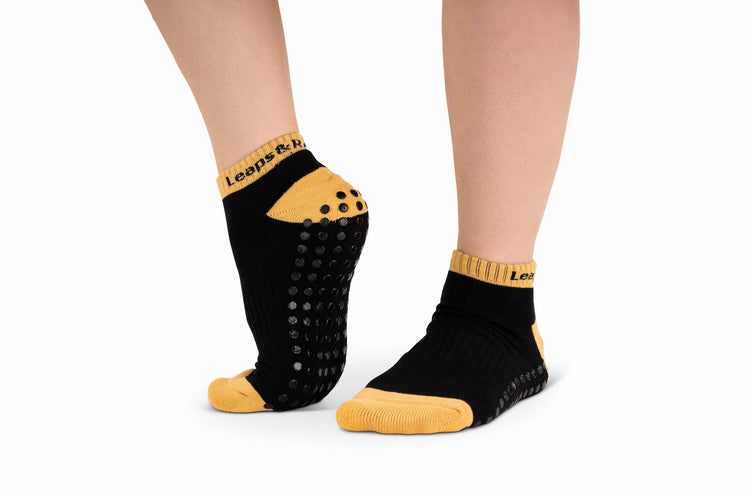 No-slip Grip Socks | For All Rebounders And Exercise Trampolines